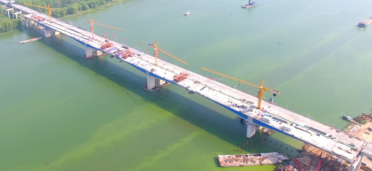 20211012249713.png 南陽(yáng)湘江特大橋航拍圖.png