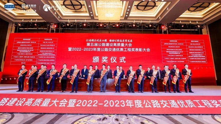 20240113873545.jpg 5843878df798f11e42329bd0185b10c.jpg