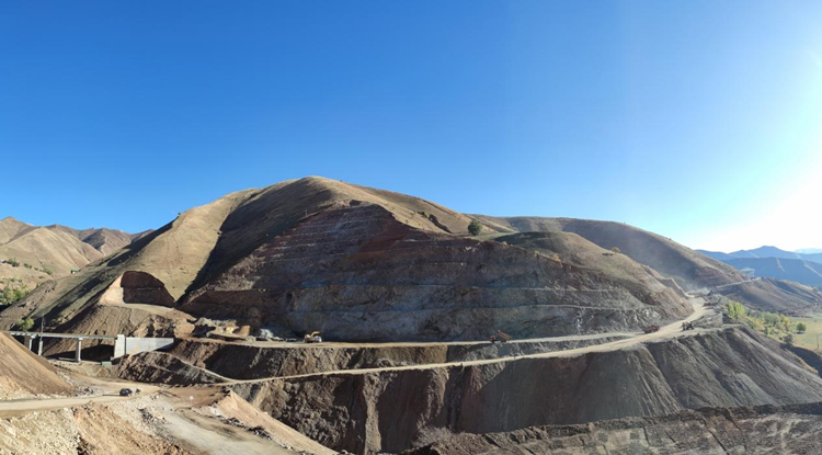 20240607658041.jpg 圖4:邊坡開挖_副本.jpg